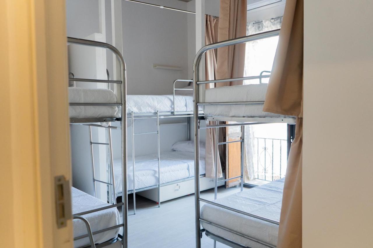 Hostel Prime Бенікасім Екстер'єр фото